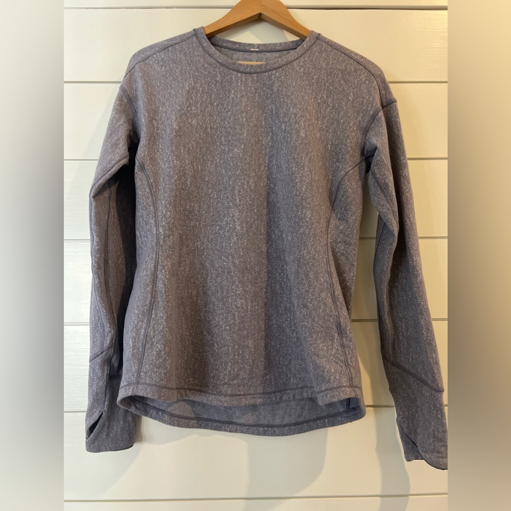 Women’s Lululemon Grey sweatshirt. Size 8.